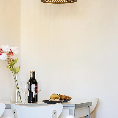 Escape With Pool And Parking Appartement *